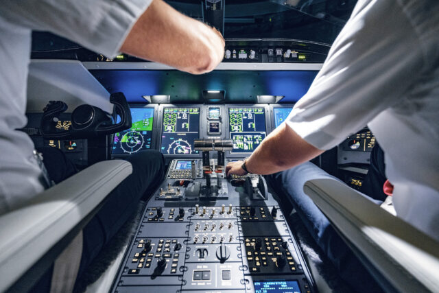 AXIS pilot training flight simulation